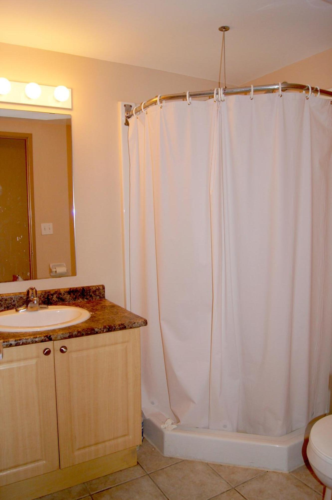 Hotel Laurier - Apartment Style Residence Waterloo Zewnętrze zdjęcie